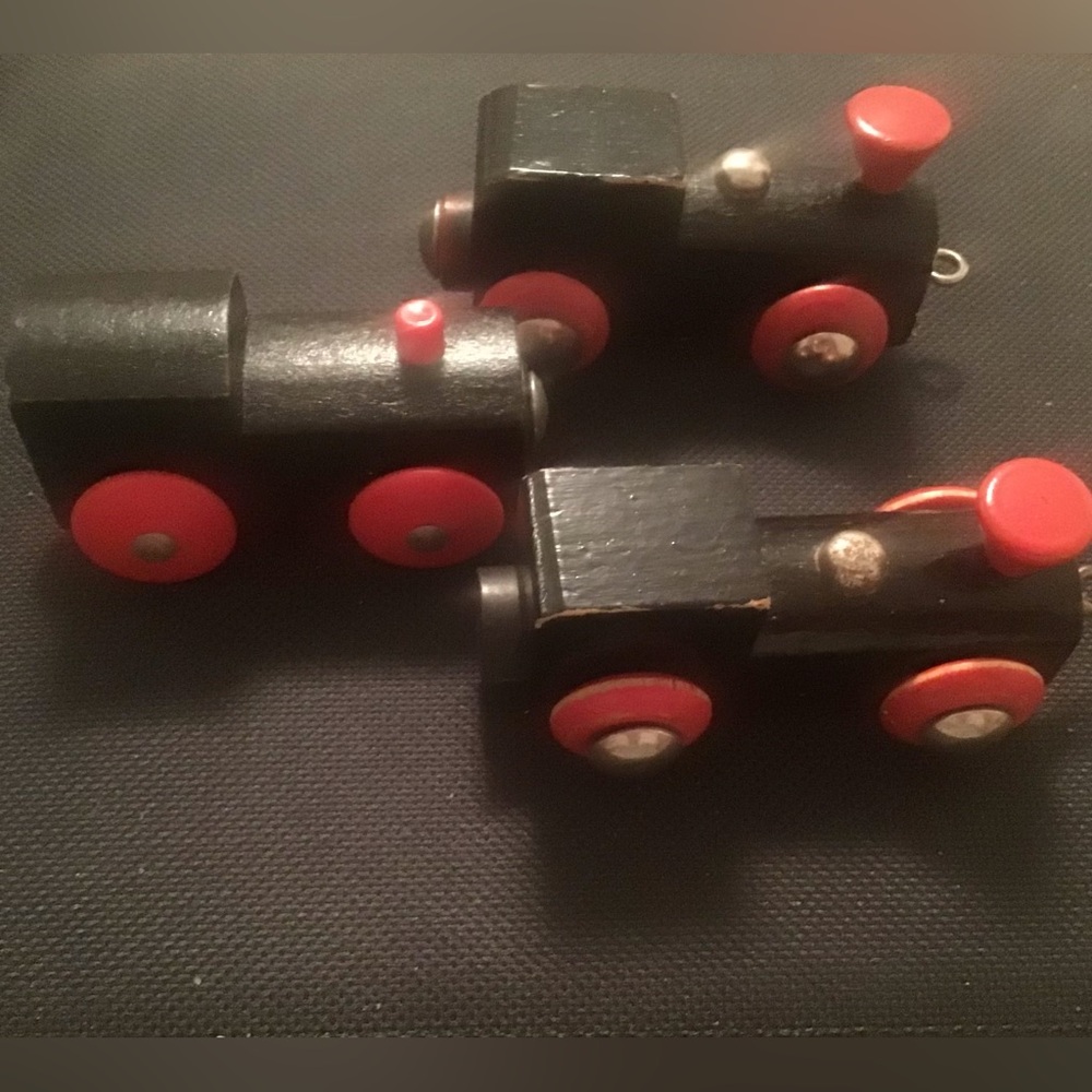 Vintage Brio Wooden Train Set- 11 pcs